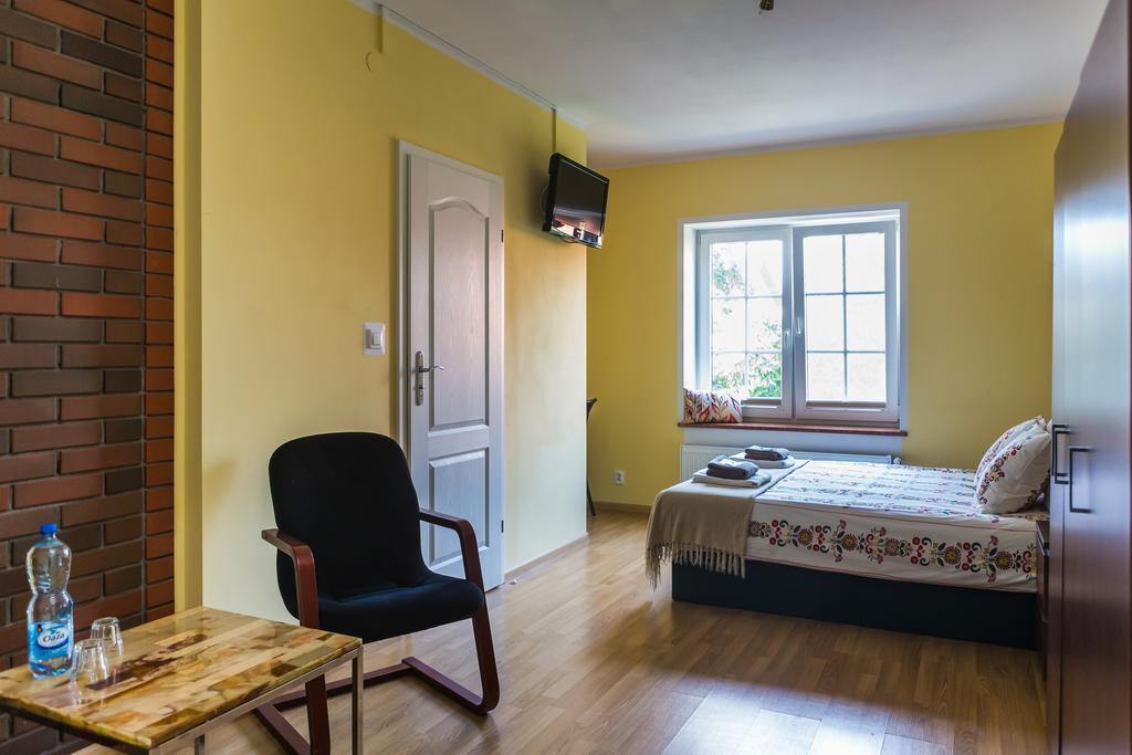 Villa Jeziorki 71 Варшава Номер фото